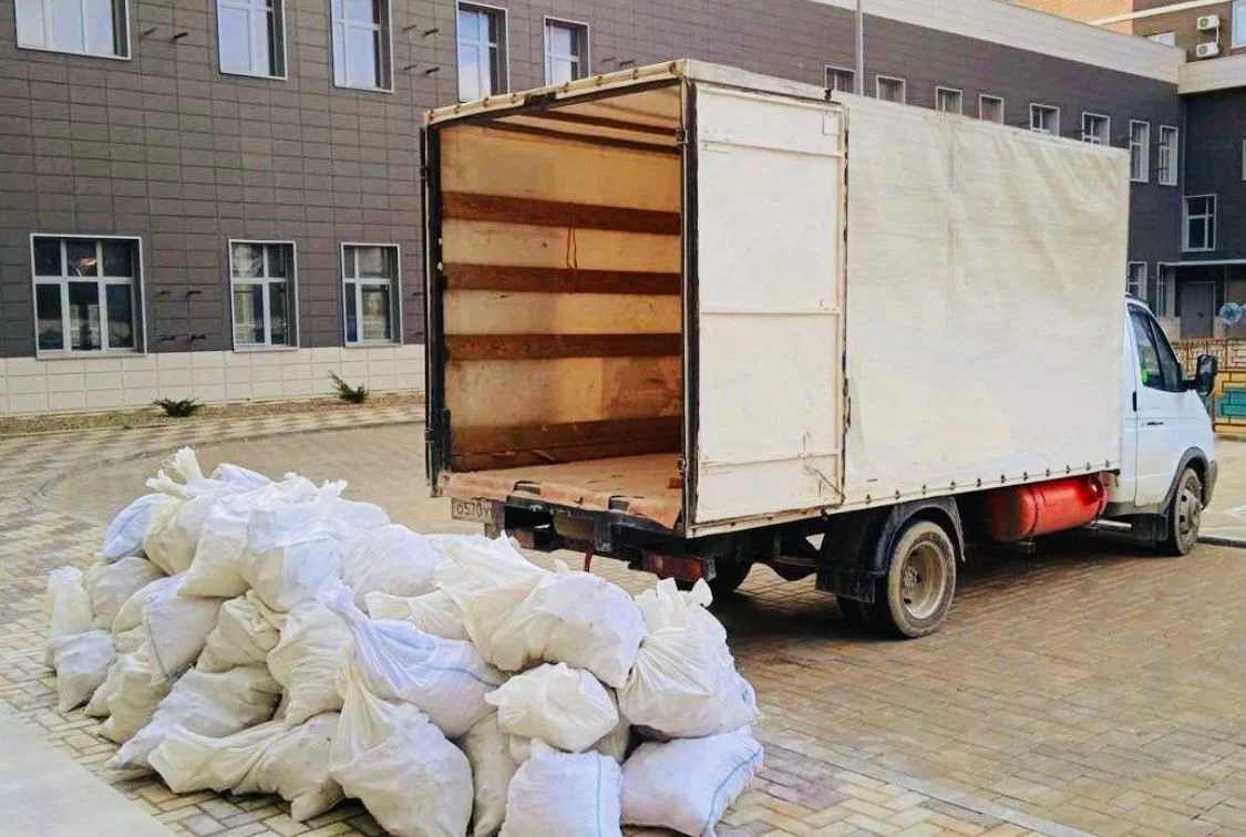 Вывоз строительного мусора из новостроек в Новомосковске в октябре