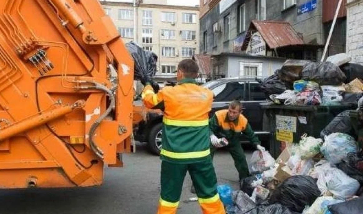 Срочный вывоз мусора в Новомосковске от ПроМусор — заказ день в день от 2943 руб., грузчики, цена