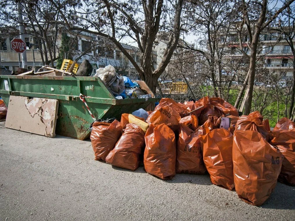 Круглосуточный вывоз мусора в Новомосковске в октябре