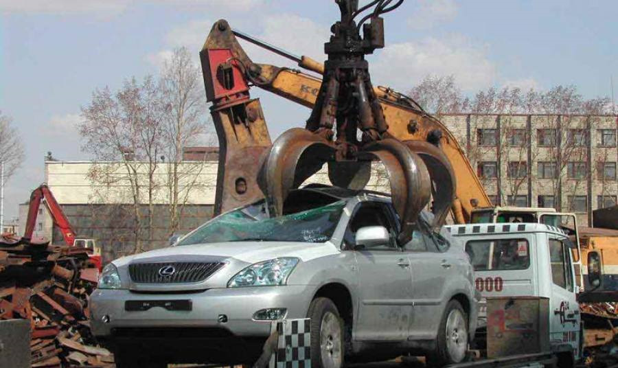 Вывоз старых автомобилей на утилизацию в Новомосковске в октябре