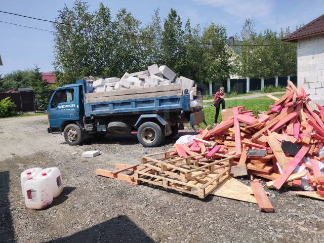 Вывоз мусора с чердака в Новомосковске в октябре
